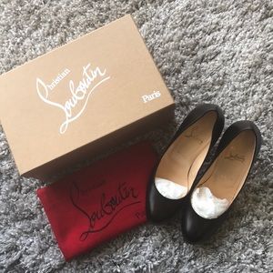 Authentic Christian Louboutin Simple Leather Pump